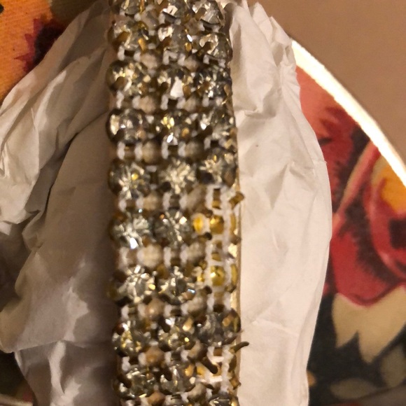 Gold leather wrap wooden wedges - Picture 6 of 8